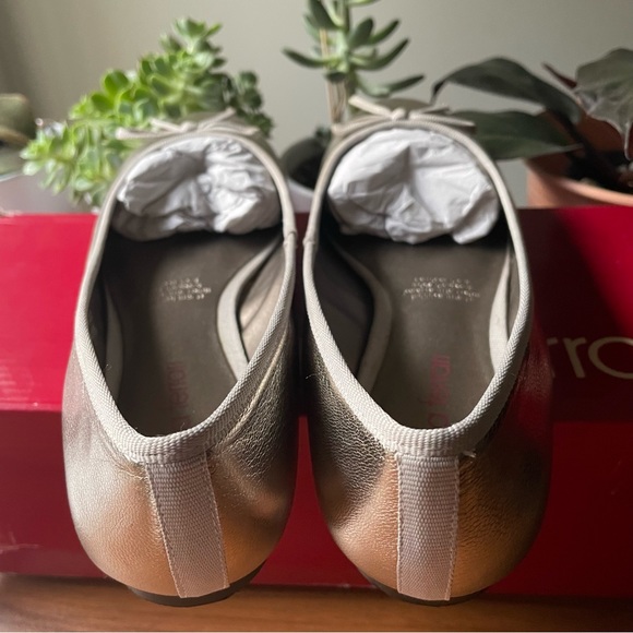 HOST PICK⭐️ Diana Ferrari Ballet Flats - Leather - Super Soft - Picture 6 of 11